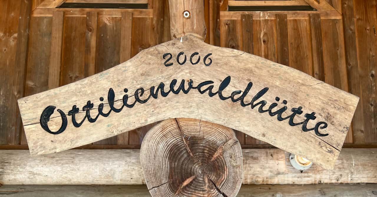 Ottilienwaldhütte Logo